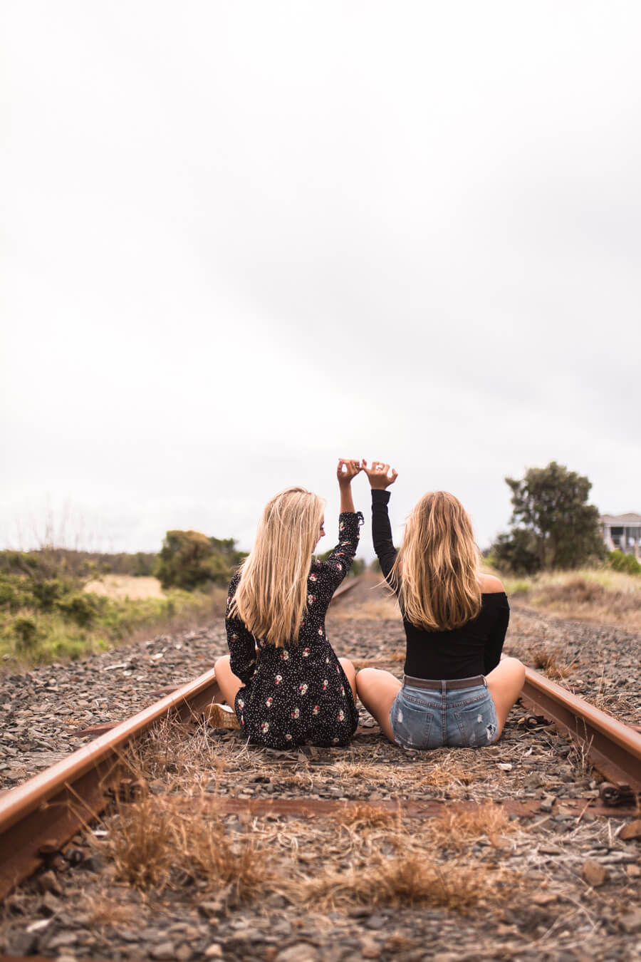 Narcissists & True Friends: Navigating the Friend-Ship