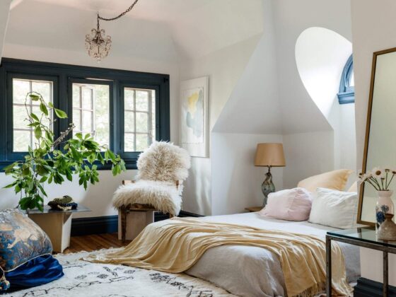 4 Ways To Personalize A Bedroom