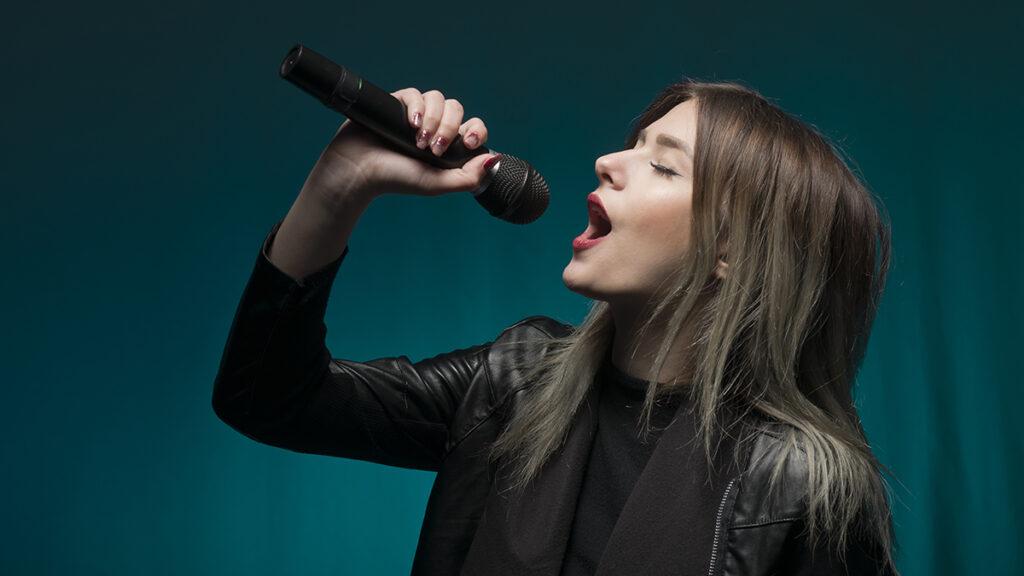 singing How To Equip Yourself For Your First Gig Experiences