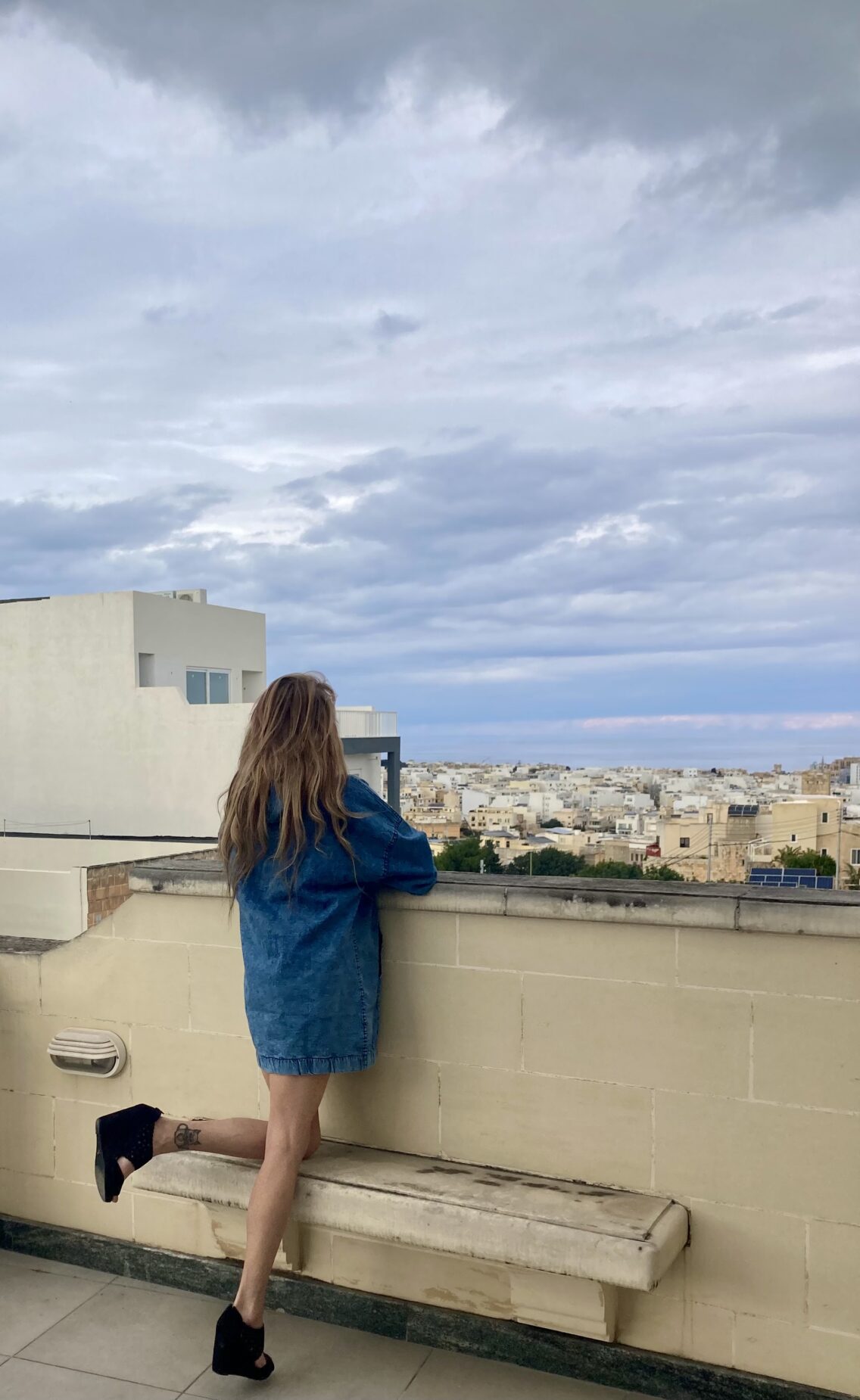 5 Killer Outfits to Keep You Comfy, Cool & Totally Insta-Ready