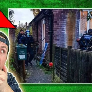 Courteney Cox Goes Scorcher Hot on “Hot Ones”