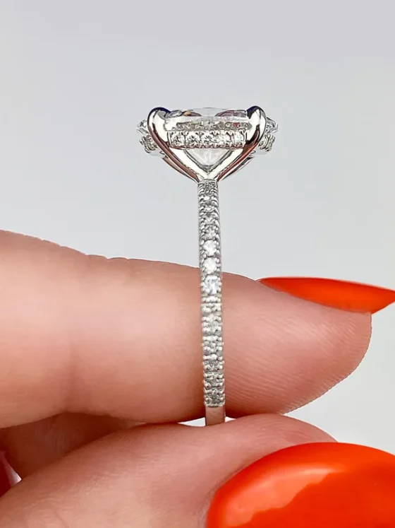 4 Reasons to Pick a Hidden Halo Ring in 2025