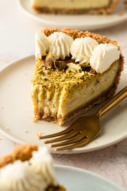Pistachio and Mascarpone Pie