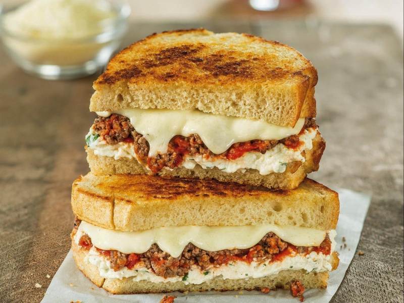 Lasagna Grilled Cheese Sandwich