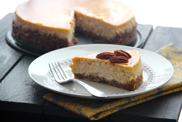 Maple Cheesecake with Spiced Pecan Graham Cracker Crust