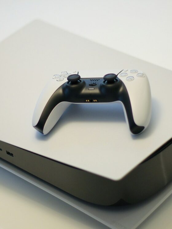 5 PlayStation Games That Level Up Adult Gaming Nights
