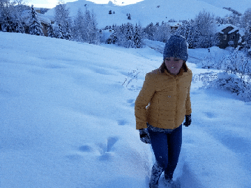 What to Pack for a Snowy Getaway