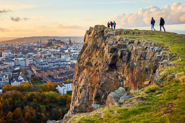 Count Down Free Things to Do in Edinburgh