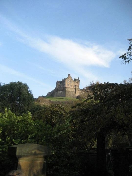 9 Tips For Buying An Awesome Home Abroad