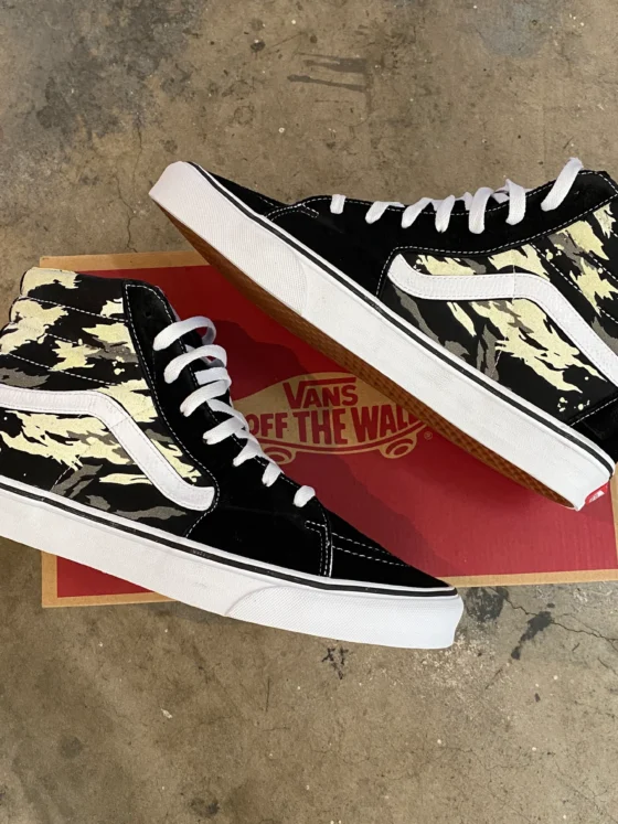 Creative Custom Vans: The Perfect Holiday Gift