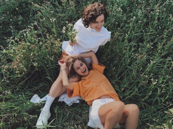 Friendship Rules 2025: The Real Guide We’re All Following