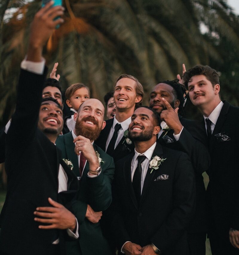 How to Politely Tell Wedding Guests You’re on a Budget