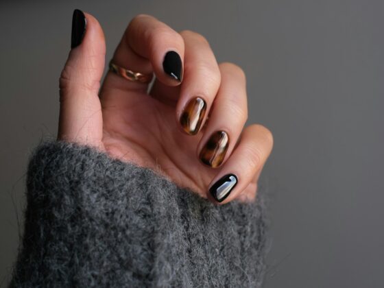 Why Your Manicure Never Lasts (And How to Fix It)