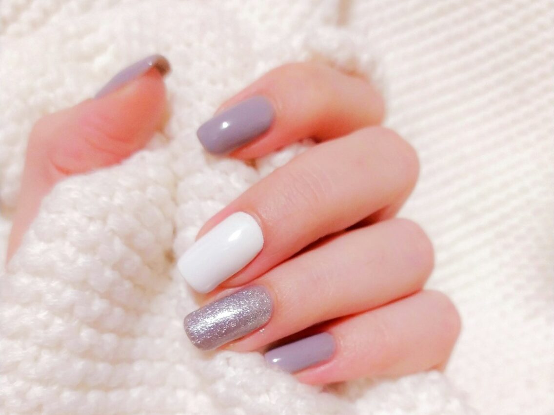 Why Your Manicure Never Lasts (And How to Fix It)
